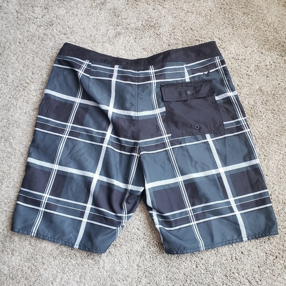 American Eagle Board Shorts Swim Trunks - Picture 3 of 4